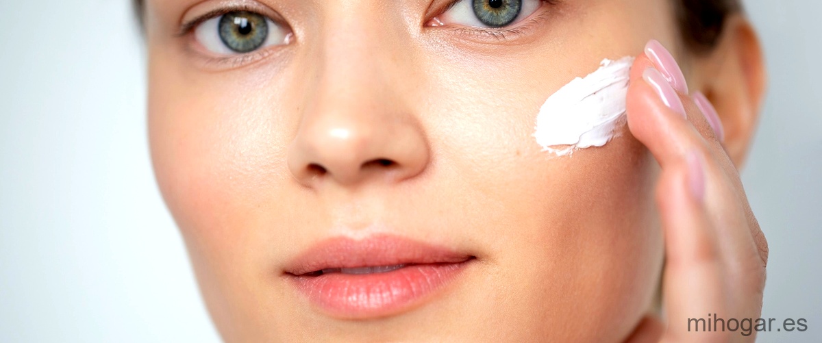 Descubre las propiedades de la crema ligera para una piel radiante