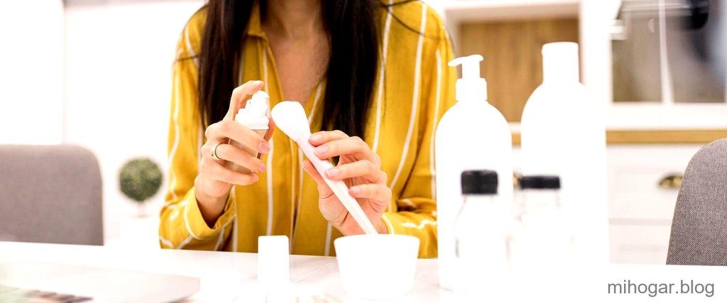 como-funciona-el-aceite-vitaminico-de-mercadona-para-las-unas-1