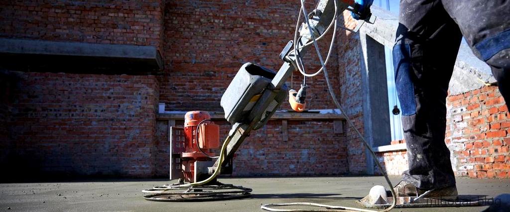 ¿Cuándo pisar autonivelante?: Tiempos de secado y dureza del mortero