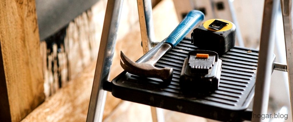 Pala de obra cuadrada en Bricomart: la mejor selección de herramientas para construcción la-seleccion-de-herramientas-para-construccion-en-bricomart-1