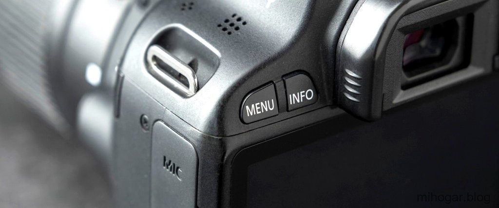 Tapa De Batería De Repuesto Vhbw Para Nikon D3200 – Compatible Con Cuerpo Y Empuñadura, Plástico Negro Resistente Al Polvo